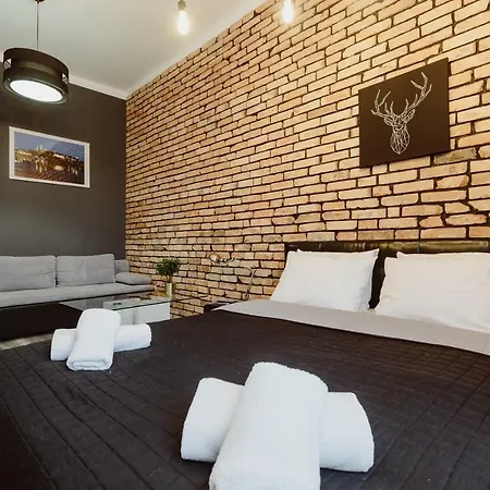 Apartamento Leo Main Square