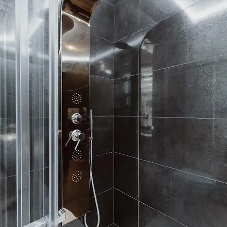 Leo Main Square * Krakow