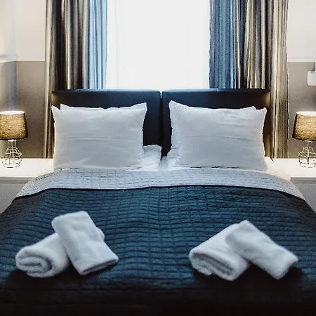 Apartamento Leo Main Square