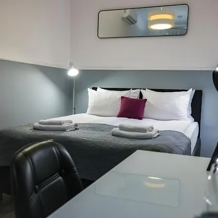 Apartamento Leo Main Square